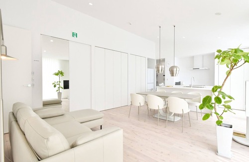 Awaji House | Nonsmoking A rental villa with a spacious terrace and a panoramic view of the Awaji sea/Awaji Hyōgo