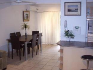 Noosaville Apartment | Noosa Gardens Riverside Resort