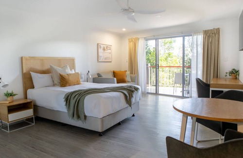 Noosa Heads Hotel | Noosa Heads Motel