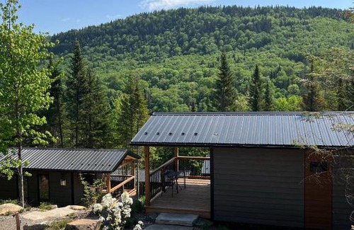 Stoneham-et-Tewkesbury Ski Chalet | Nordique spa Stoneham