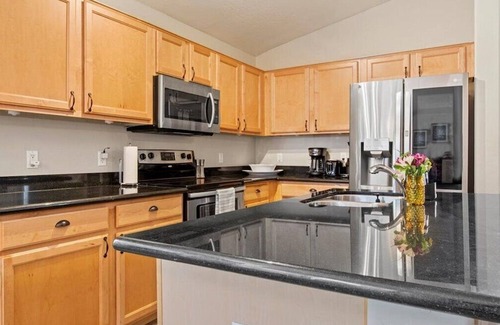 Desert View Village House | North Phoenix Patio Home w/Garage in Gated Complex