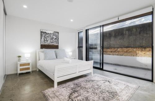 Northcote House | Northcote 3-Bed Townhouse Near Cafés & Shops