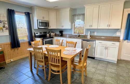 Ocracoke House | Northern Pond: Dog friendly, wrap around porch, screened porch.