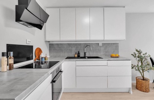 Tromso Apartment | Northstay - Tromsø Aurora & Mountain View Apartment