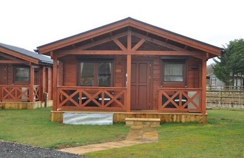 Broadway Cabin | Northwick Farm Lodges