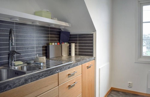 Vederslov Apartment | Not far from Lake Vederslöv, this large vacation apartment on the 1st floor welcomes you.