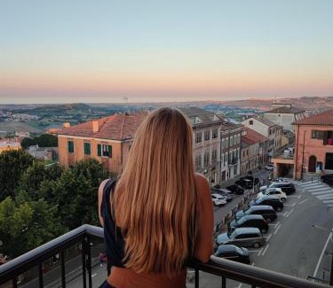 Castelfidardo Apartment | Note di Rame