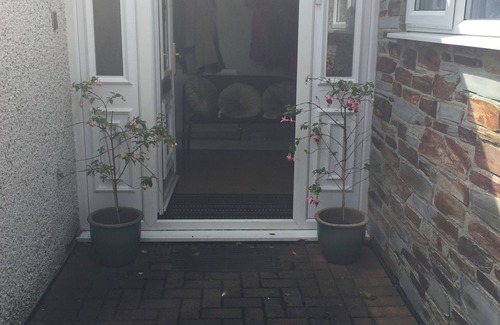 Boscundle Apartment | Nov - March £80 per night (3 night minimum stay)