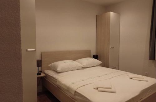 Seget Donji Apartment | Novi apartmani Škrape u samom centru s parkingom