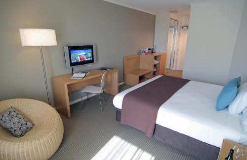 Cairns Central Business District Hotel | Novotel Cairns Oasis Resort
