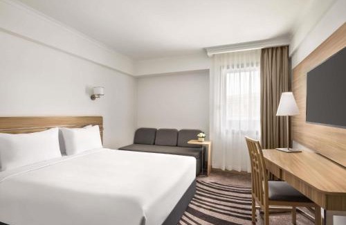 An-Nuzhah Hotel | Novotel Cairo Airport