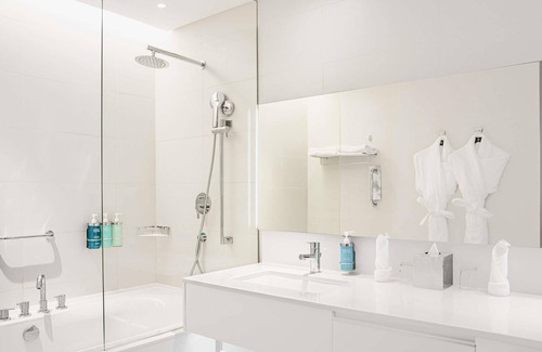 Muscat Hotel | Novotel Muscat Airport