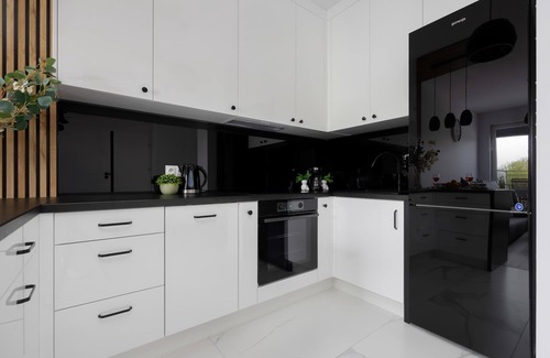 Lodz Apartment | Nowe Sady 85 | Łódź | Stylish Apartment | Close to the Airport