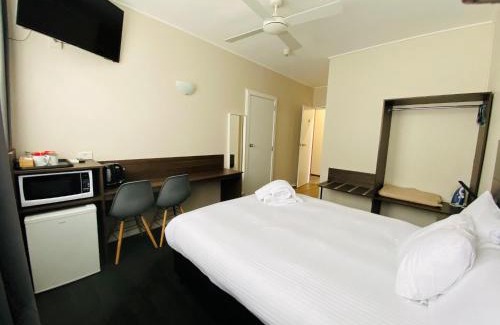 Nowra Hotel | Nowra Motor Inn