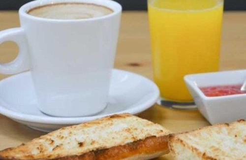 Benilloba House | Nueva CASA TAÍNO