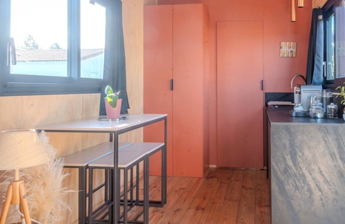 Salignac-sur-Charente House | Null 'Tiny La Part Des Anges' with Private Terrace, Private Garden and Air Conditioning