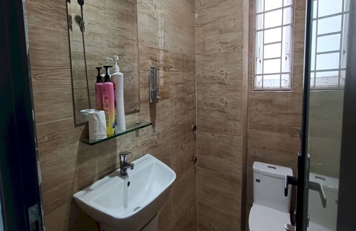 Binh Thuy Hotel | Number One Hotel