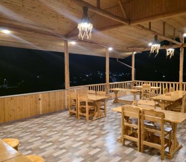 Areni Hotel | NUR TOON