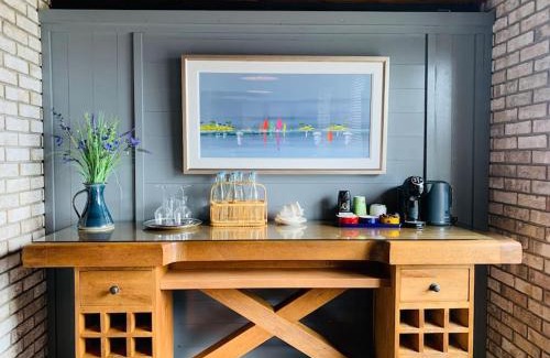 Caherdaniel Apartment | O' Carroll's Cove Accommodation - Beach Cove