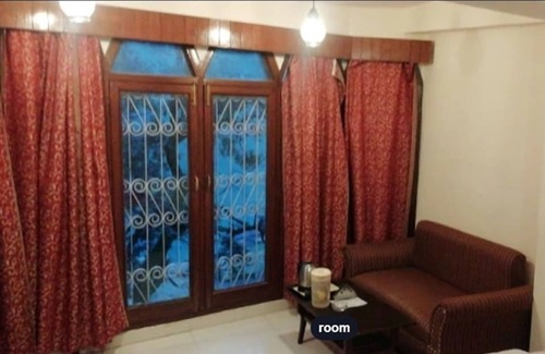 Mallital Hotel | Oak Shade Hotel
