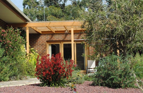 Foster Cottage | Oaklane Retreat - escape to country bliss