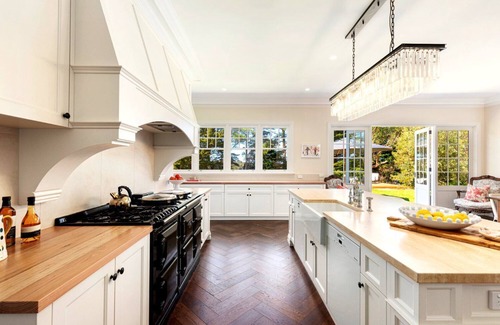 Red Hill South House | Oakview (Heated Pool)