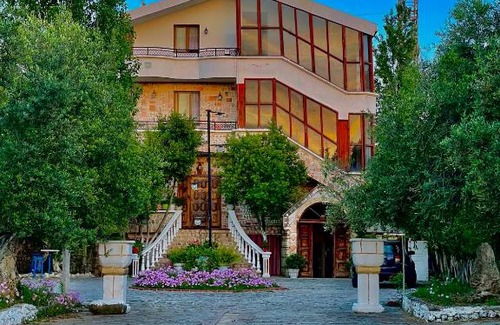 Orikum Hotel | OASIS Hotel