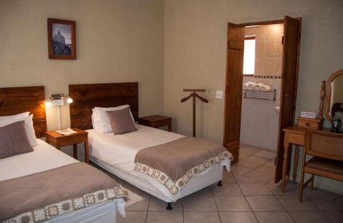 Luderitz House | Obelix Guesthouse