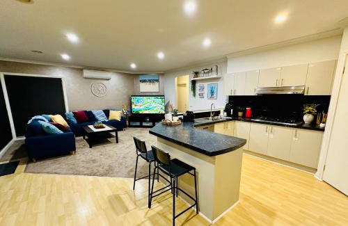 Ocean Grove House | Ocean Breeze Family Getaway - Short drive to Beach, Wineries, Kids Golf & Adventure Park