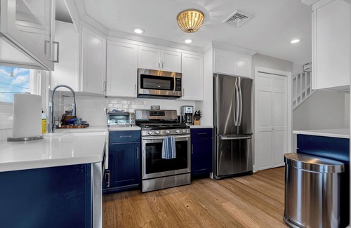 Sea Bright House | OCEAN FRONT BEACH HOUSEn4 bedroom, 3 Bath