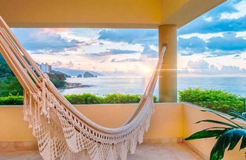 Williamsville Condo | Ocean front two bedroom condo resort on the beach, puerto Vallarta