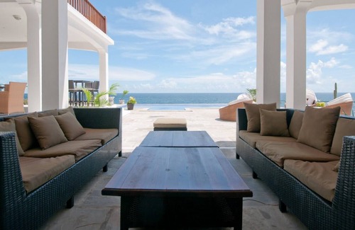 Lance aux Epines Villa | Ocean Front Villa Spectacular Views, Central Location, Restaurants & Beach Close