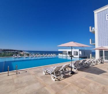 Atalaia Apartment | Ocean View Apartments