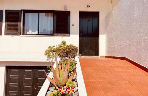 Peniche Villa | Ocean view - Baleal beach house - Surf & Relax