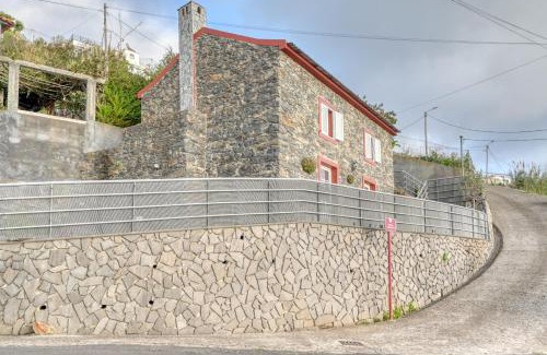 Paul do Mar House | Ocean View Cottage a Home in Madeira
