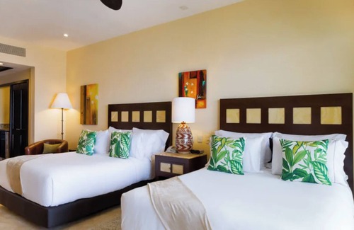 South Shore Hotel Area Hotel | Ocean-View Deluxe Room w/Private Terrace & Hammock – Puerto Vallarta