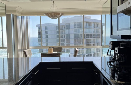 Coronado Condo | Ocean view from every room
