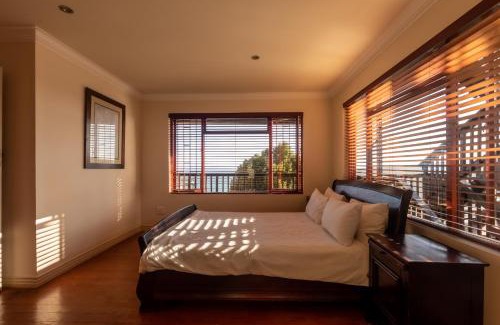 Herolds Bay Apartment | Ocean View