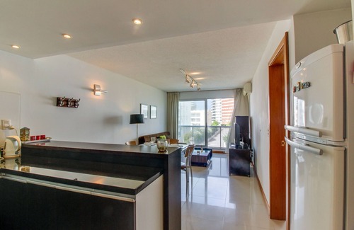 Aidy Grill Apartment | Oceana Suites The Point