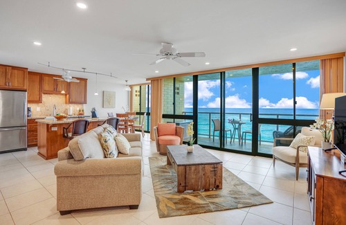 Poipu Apartment | Oceanfront condo in Poipu with balcony, W/D & partial AC - 10 steps to the beach