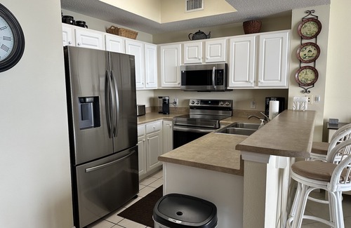 Navarre Beach Condo | Oceanfront Condo. Umbrella Service Included. Week of Sept 27 - Oct 4 available.