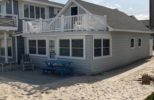 Lavallette Cottage | Oceanfront Cottage