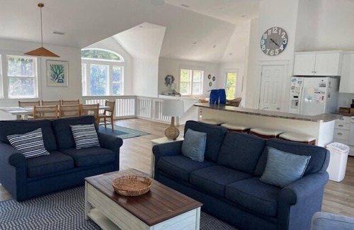 Ocean Hill House | Oceanside: Private Pool, Hot Tub, Game Room, Dog Friendly! Sat-Sat