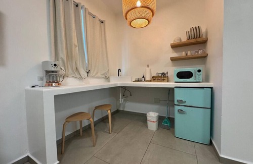 Stella Apartment | Oceanview Family Suite with Jacuzzi on Corcega Beach