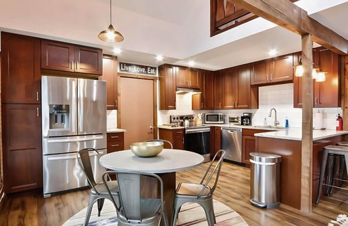 Albrightsville Ski Chalet | October Offer! Complimentary local experience!