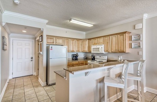 West Panama City Beach Resort | October Specials! *Huge Balcony & Beach Chairs!