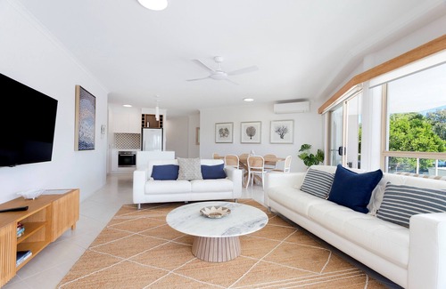Noosaville Apartment | Offshore Noosa Resort