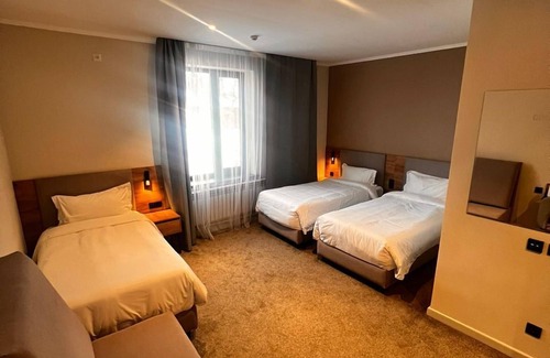 Karakol Hotel | Oimohotel