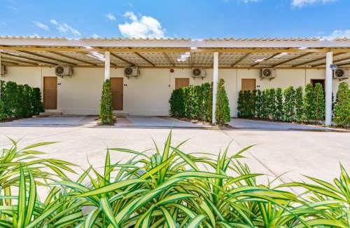 Nong Chaeng Hotel | OK Resort Banchang