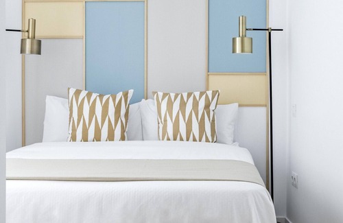 San Diego Apartment | Olala Color Apartment 2A